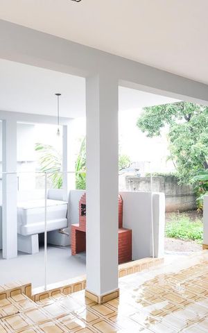 Casa à venda com 562m², 5 quartos e 5 vagasÁrea de serviço e quintal casa 2