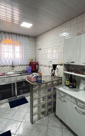 Casa à venda com 250m², 4 quartos e 5 vagasCozinha casa 2