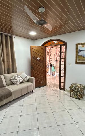 Casa à venda com 250m², 4 quartos e 5 vagasSala casa 2