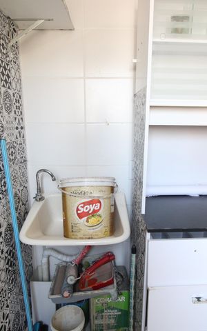 Apartamento à venda com 45m², 2 quartos e 1 vagaÁrea de serviço