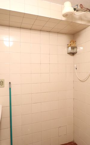 Casa à venda com 350m², 5 quartos e 10 vagasBanheiro Social