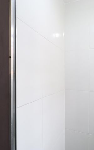 Casa à venda com 350m², 5 quartos e 10 vagasBanheiro da Suíte 2