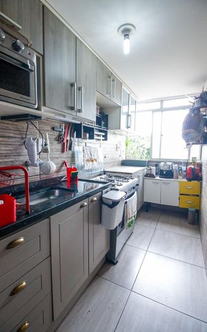 Apartamento para alugar com 110m², 3 quartos e 1 vagaCozinha e Área de Serviço