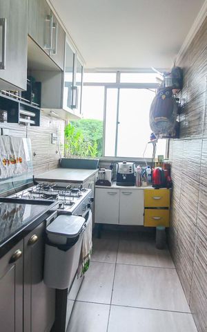 Apartamento para alugar com 110m², 3 quartos e 1 vagaCozinha e Área de Serviço