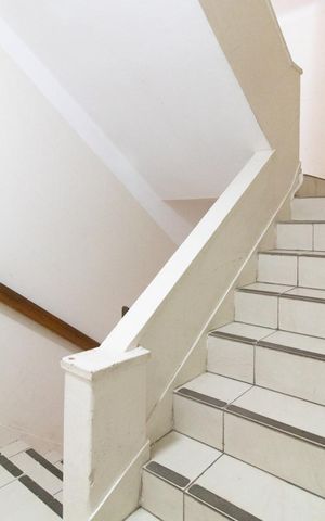 Apartamento para alugar com 47m², 1 quarto e sem vagaEscadas