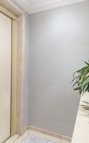 Apartamento à venda com 147m², 3 quartos e 3 vagas Apartamento à venda com 147m², 3 quartos e 3 vagasHall de Entrada Privativo