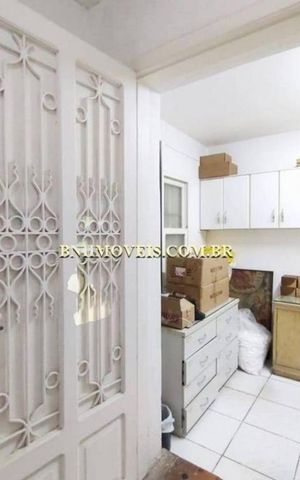Casa à venda com 300m², 5 quartos e 4 vagas