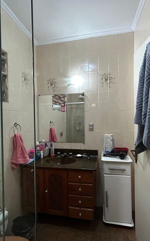 Casa para alugar com 400m², 4 quartos e 3 vagas Casa para alugar com 400m², 4 quartos e 3 vagasBanheiro