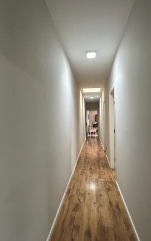 Casa para alugar com 400m², 4 quartos e 3 vagas Casa para alugar com 400m², 4 quartos e 3 vagasCorredor interno