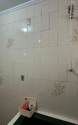 Casa para alugar com 400m², 4 quartos e 3 vagas Casa para alugar com 400m², 4 quartos e 3 vagasBanheiro da Suíte