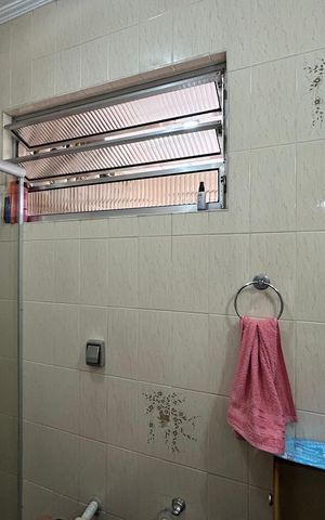 Casa para alugar com 400m², 4 quartos e 3 vagas Casa para alugar com 400m², 4 quartos e 3 vagasBanheiro