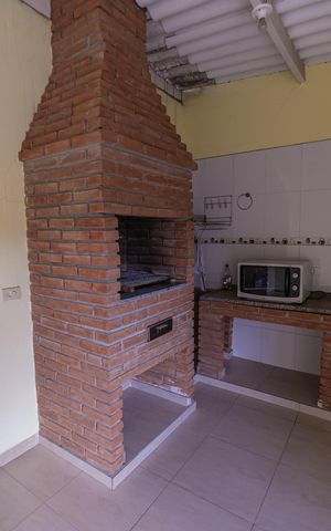 Casa à venda com 80m², 3 quartos e 1 vaga Casa à venda com 80m², 3 quartos e 1 vagaÁrea gourmet