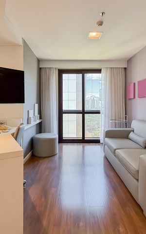 Studio à venda com 33m², 1 quarto e 1 vaga Studio à venda com 33m², 1 quarto e 1 vagaSala
