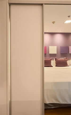 Studio à venda com 33m², 1 quarto e 1 vaga Studio à venda com 33m², 1 quarto e 1 vagaQuarto - Armários