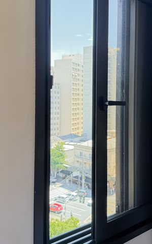 Studio à venda com 33m², 1 quarto e 1 vaga Studio à venda com 33m², 1 quarto e 1 vagaJanelas Isolamento Acústico