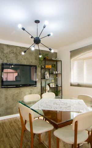 Casa à venda com 200m², 2 quartos e 2 vagas Casa à venda com 200m², 2 quartos e 2 vagasCopa
