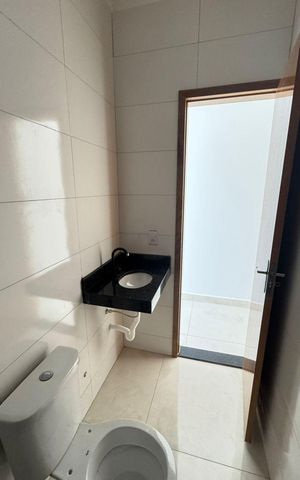Casa para alugar com 82m², 2 quartos e 1 vagaBanheiro 