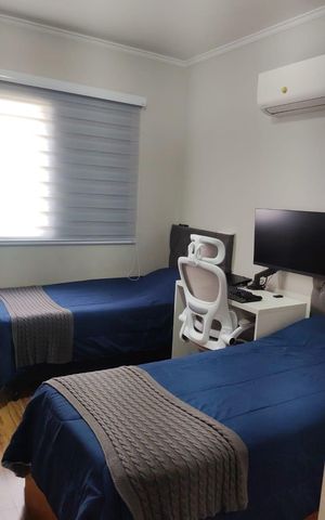 Apartamento à venda com 220m², 3 quartos e 3 vagas Apartamento à venda com 220m², 3 quartos e 3 vagasQuarto