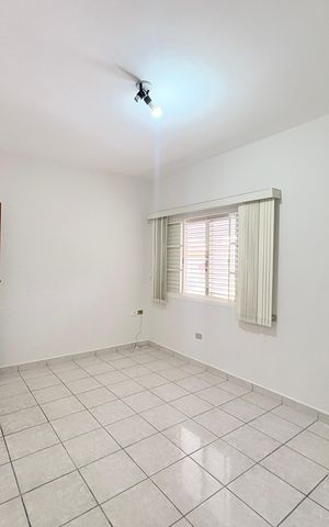 Casa para alugar com 120m², 2 quartos e 1 vagaSuíte 