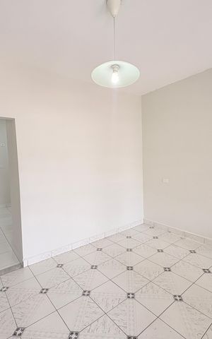 Casa para alugar com 120m², 2 quartos e 1 vagaSala