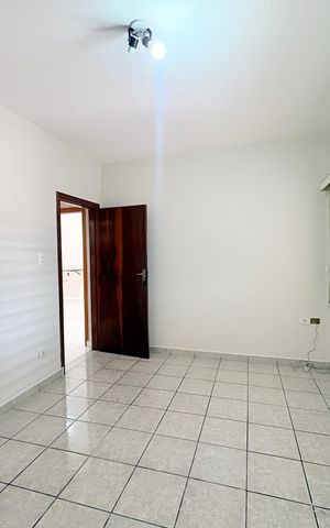 Casa para alugar com 120m², 2 quartos e 1 vagaSuíte 