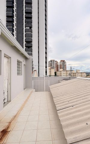 Casa para alugar com 120m², 2 quartos e 1 vagaQuintal superior 