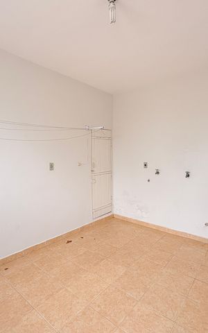 Casa para alugar com 120m², 2 quartos e 1 vagaQuintal superior - Comodo fechado