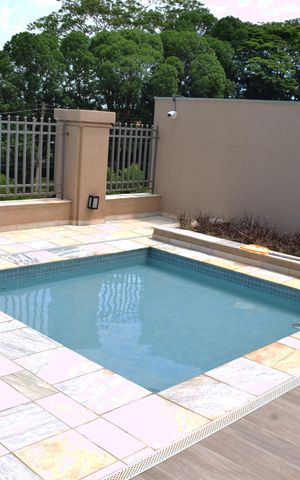 Apartamento para alugar com 110m², 2 quartos e 2 vagasÁrea comum - Piscina