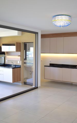 Apartamento para alugar com 110m², 2 quartos e 2 vagasSala