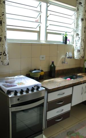 Casa à venda com 198m², 2 quartos e 4 vagasCozinha casa 1 