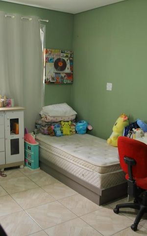 Casa à venda com 198m², 2 quartos e 4 vagasQuarto casa 2 