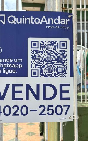 Casa à venda com 198m², 2 quartos e 4 vagas Casa à venda com 198m², 2 quartos e 4 vagasCodigo QR