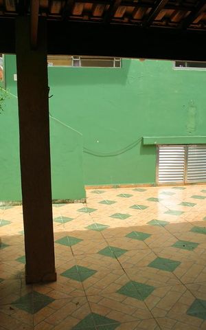 Casa à venda com 198m², 2 quartos e 4 vagasÁrea de convivência  Casa 1