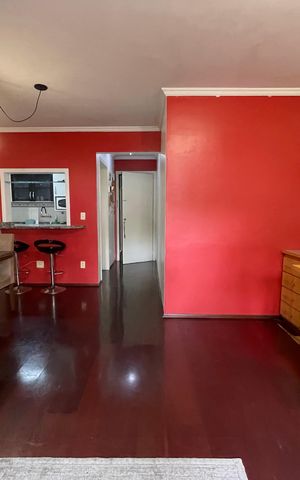 Apartamento à venda com 74m², 2 quartos e 1 vaga Apartamento à venda com 74m², 2 quartos e 1 vagaSala