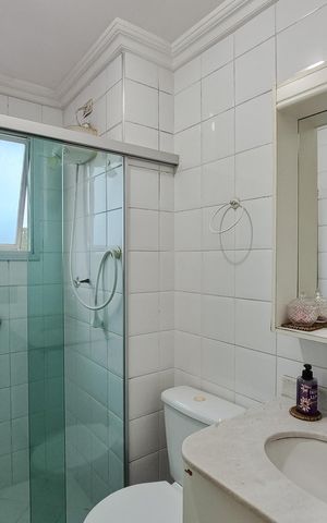 Apartamento à venda com 76m², 3 quartos e 1 vaga Apartamento à venda com 76m², 3 quartos e 1 vagaBanheiro Social