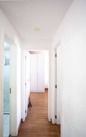 Apartamento à venda com 66m², 2 quartos e 1 vagaCorredor