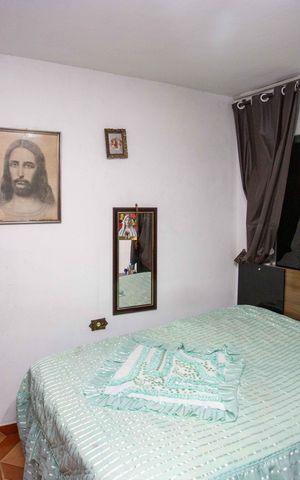 Casa à venda com 100m², 1 quarto e sem vagaQuarto