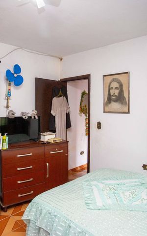 Casa à venda com 100m², 1 quarto e sem vagaQuarto