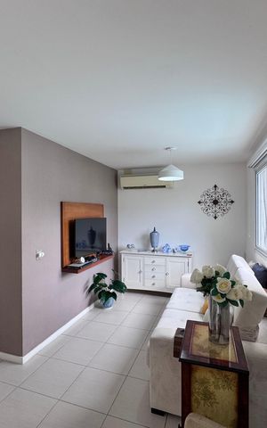 Apartamento à venda com 139m², 3 quartos e 2 vagas Apartamento à venda com 139m², 3 quartos e 2 vagasSala