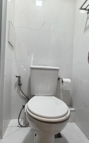 Apartamento à venda com 139m², 3 quartos e 2 vagas Apartamento à venda com 139m², 3 quartos e 2 vagasSuíte 1 - BanheiroSuíte 1 - Banheiro