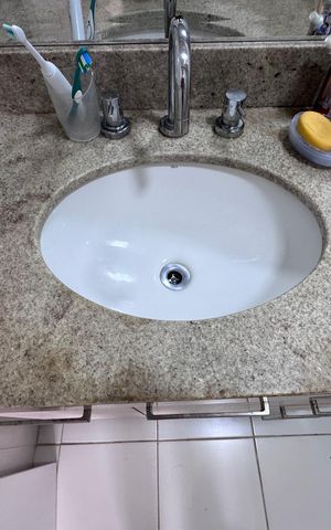 Apartamento à venda com 139m², 3 quartos e 2 vagas Apartamento à venda com 139m², 3 quartos e 2 vagasSuíte 2 - Banheiro