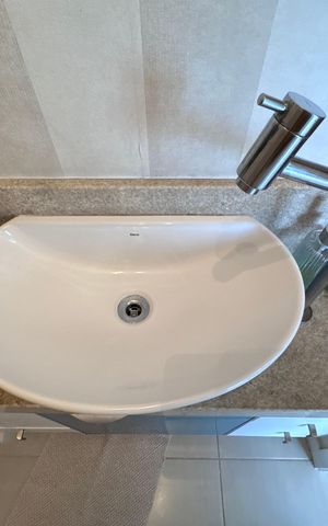 Apartamento à venda com 139m², 3 quartos e 2 vagas Apartamento à venda com 139m², 3 quartos e 2 vagasLavabo