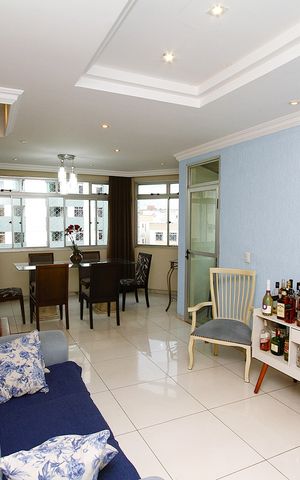 Apartamento à venda com 269m², 4 quartos e 2 vagasSala