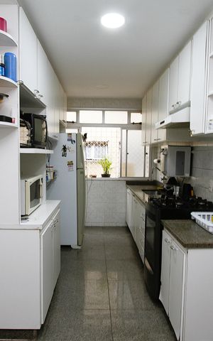 Apartamento à venda com 269m², 4 quartos e 2 vagasCozinha