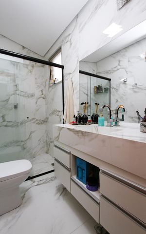Apartamento à venda com 269m², 4 quartos e 2 vagasBanheiro da Suíte 1