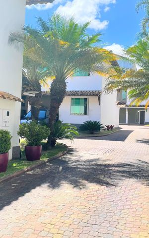 Casa de condomínio à venda com 360m², 3 quartos e 2 vagasEntrada Condomínio