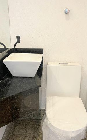Casa de condomínio à venda com 360m², 3 quartos e 2 vagasLavabo