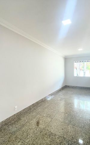 Casa de condomínio à venda com 360m², 3 quartos e 2 vagasSala 1