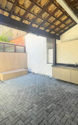 Casa de condomínio à venda com 360m², 3 quartos e 2 vagasÁrea externa 
