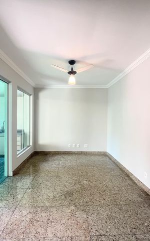 Casa de condomínio à venda com 360m², 3 quartos e 2 vagasSala 2